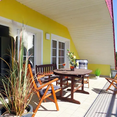 Viel Und Idyllische Umgebung - Honigtopf Maerchenwald